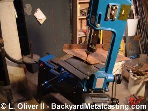 Cutting the plate with a bandsaw
